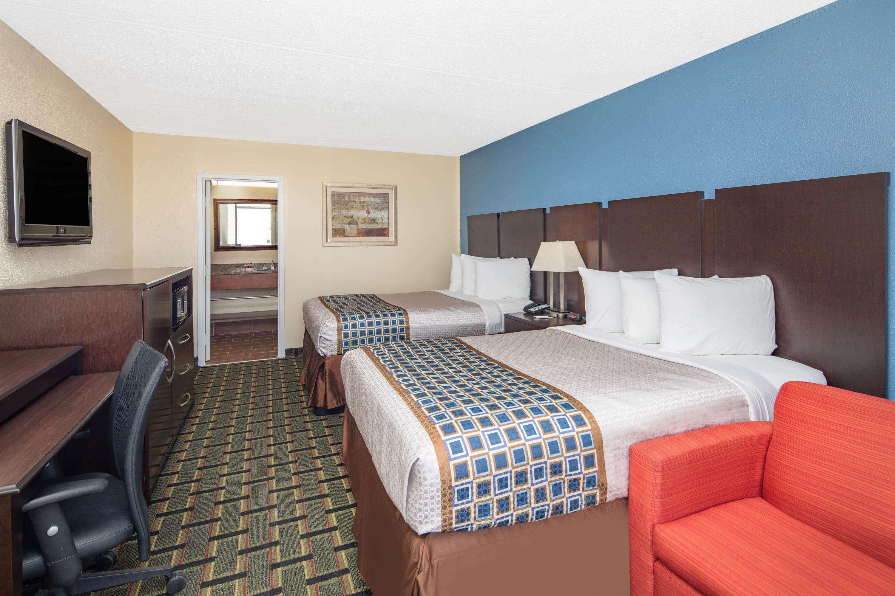 Travelodge By Wyndham Savannah Area/Richmond Hill Zewnętrze zdjęcie
