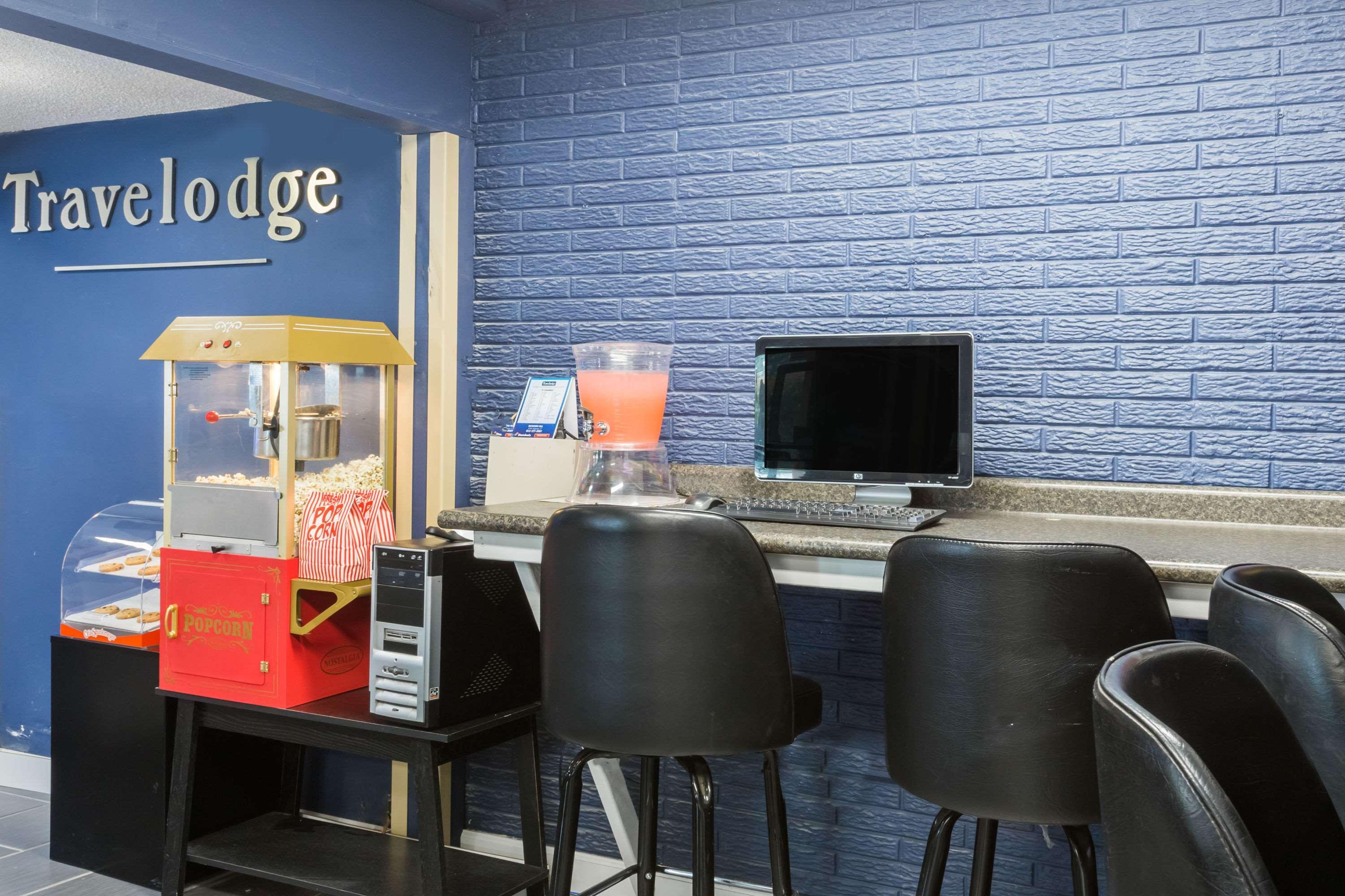 Travelodge By Wyndham Savannah Area/Richmond Hill Zewnętrze zdjęcie